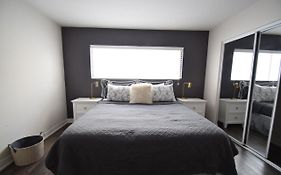 Hollywood Business Suites